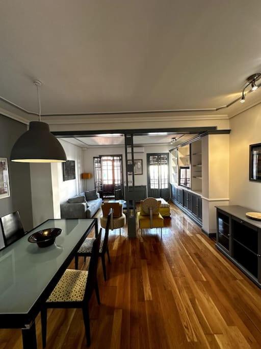 Ferienwohnung Apartamento Con Parking En Centro De Madrid-Chamberi Exterior foto